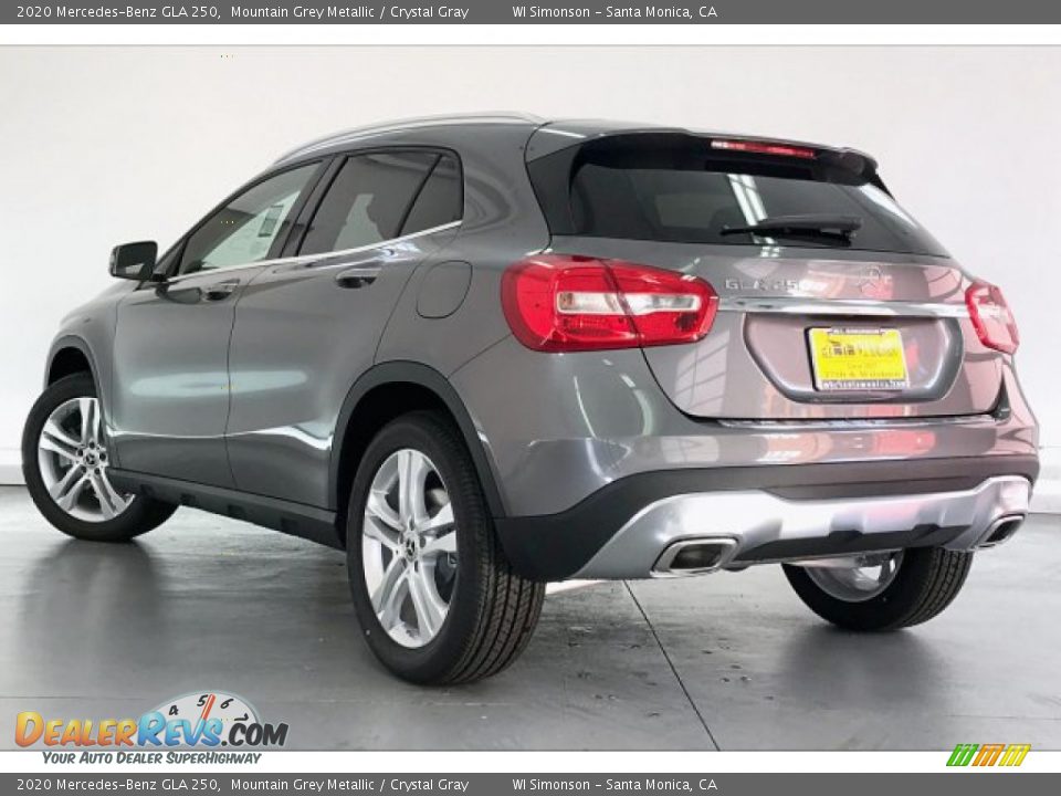 2020 Mercedes-Benz GLA 250 Mountain Grey Metallic / Crystal Gray Photo #2