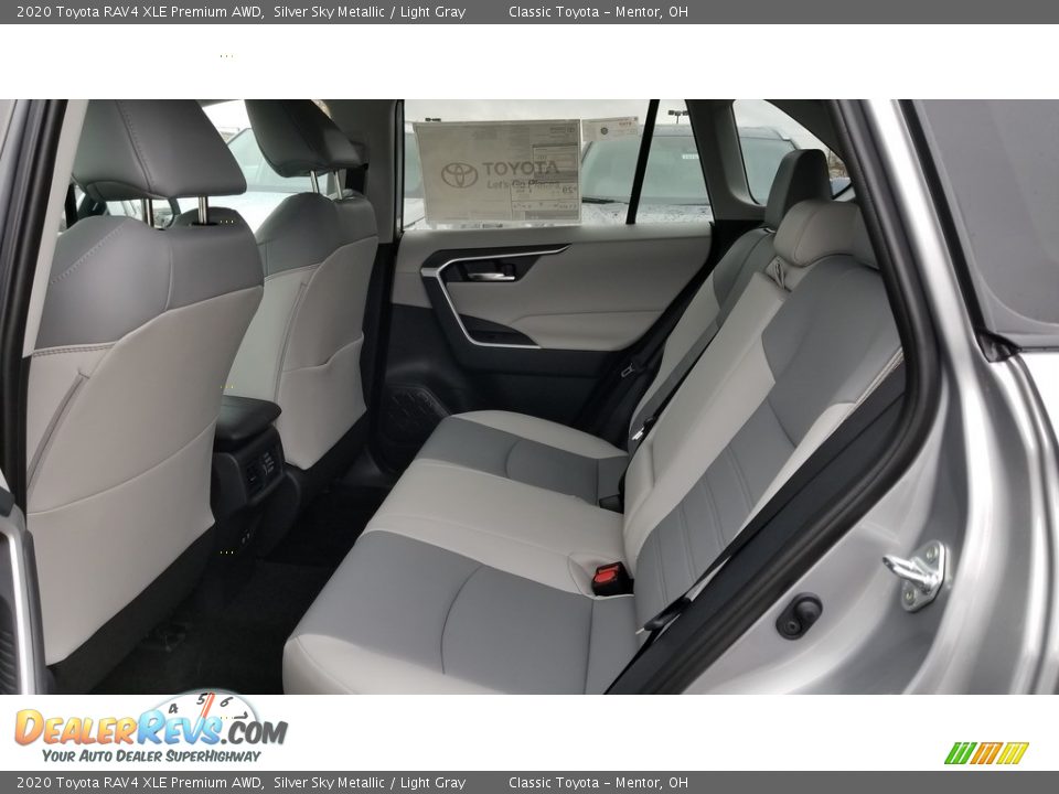 2020 Toyota RAV4 XLE Premium AWD Silver Sky Metallic / Light Gray Photo #3