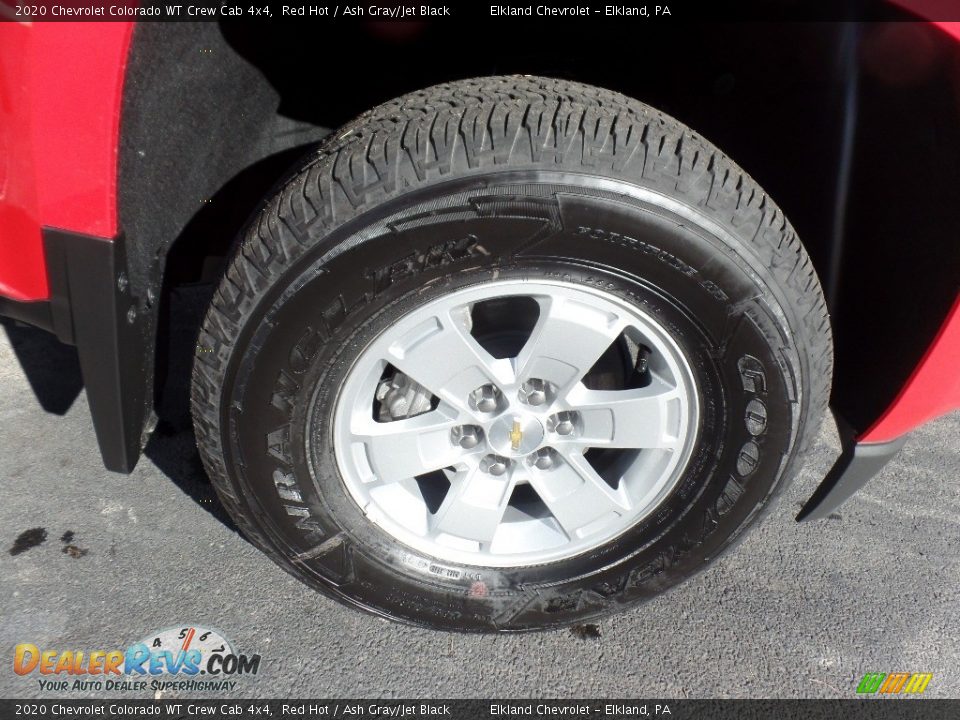 2020 Chevrolet Colorado WT Crew Cab 4x4 Red Hot / Ash Gray/Jet Black Photo #11