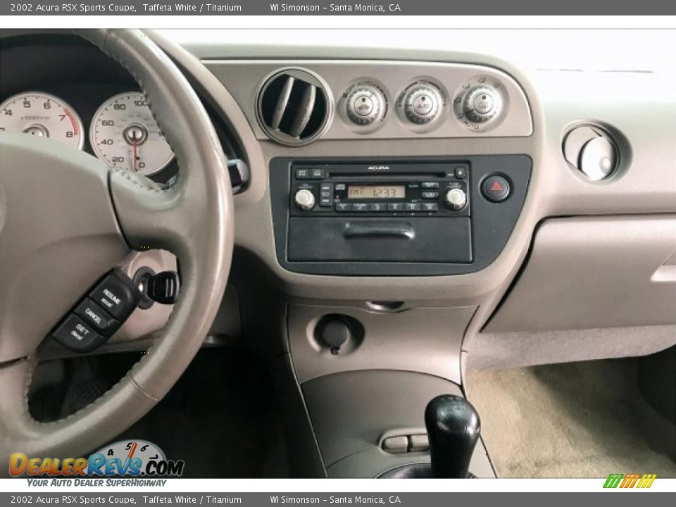 Dashboard of 2002 Acura RSX Sports Coupe Photo #5