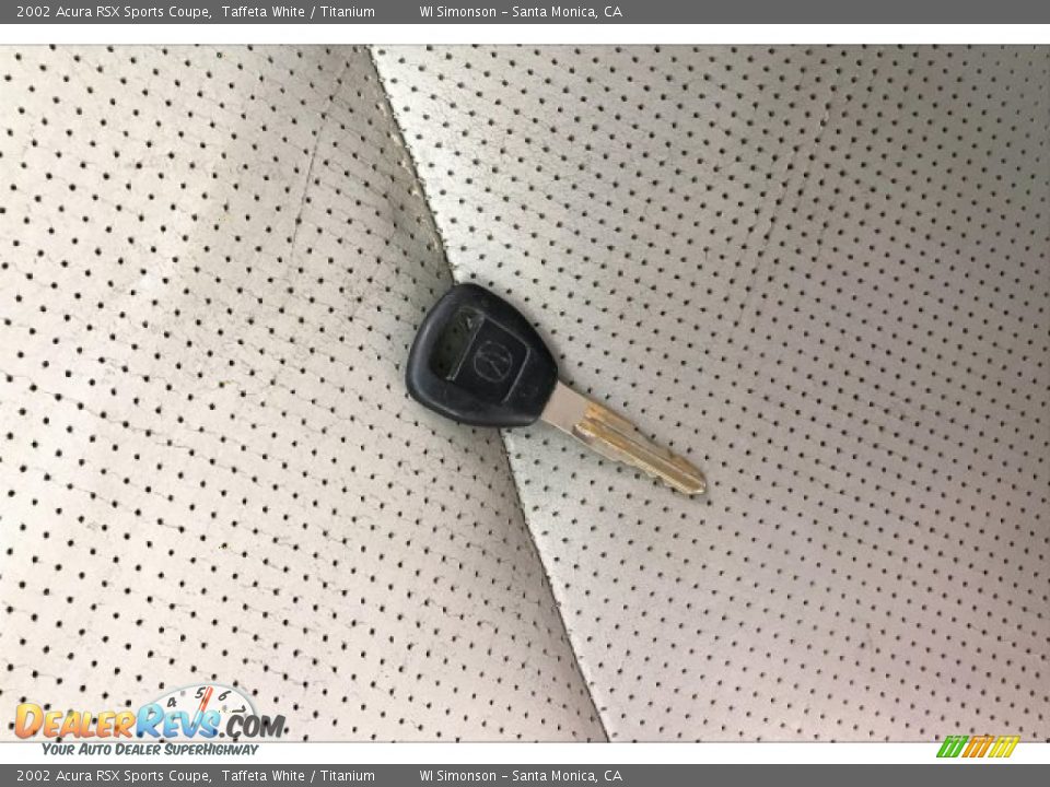 Keys of 2002 Acura RSX Sports Coupe Photo #11