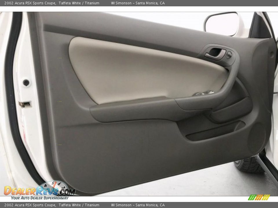 Door Panel of 2002 Acura RSX Sports Coupe Photo #24