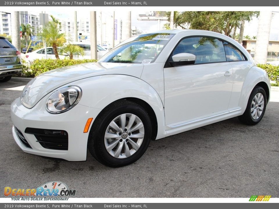 Pure White 2019 Volkswagen Beetle S Photo #5