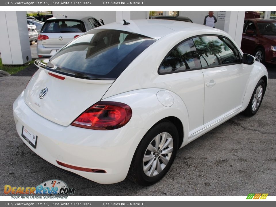 2019 Volkswagen Beetle S Pure White / Titan Black Photo #9