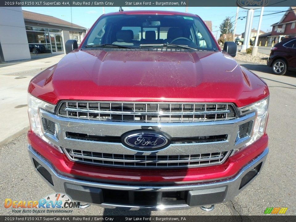 2019 Ford F150 XLT SuperCab 4x4 Ruby Red / Earth Gray Photo #2