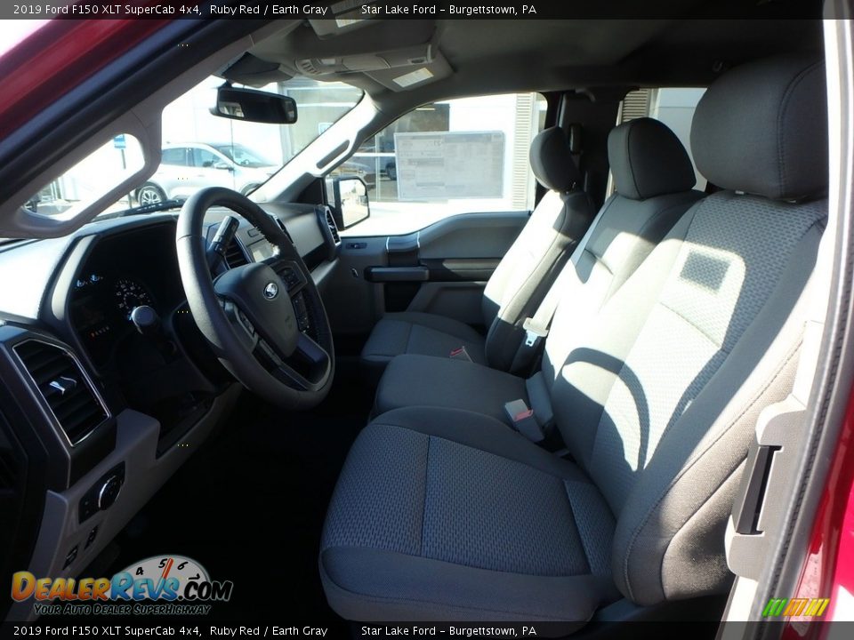 2019 Ford F150 XLT SuperCab 4x4 Ruby Red / Earth Gray Photo #12