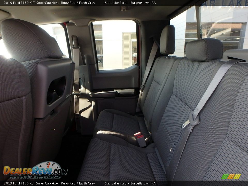 2019 Ford F150 XLT SuperCab 4x4 Ruby Red / Earth Gray Photo #13