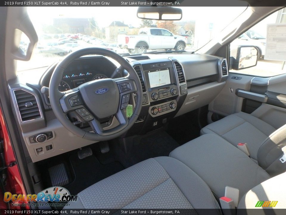 2019 Ford F150 XLT SuperCab 4x4 Ruby Red / Earth Gray Photo #14
