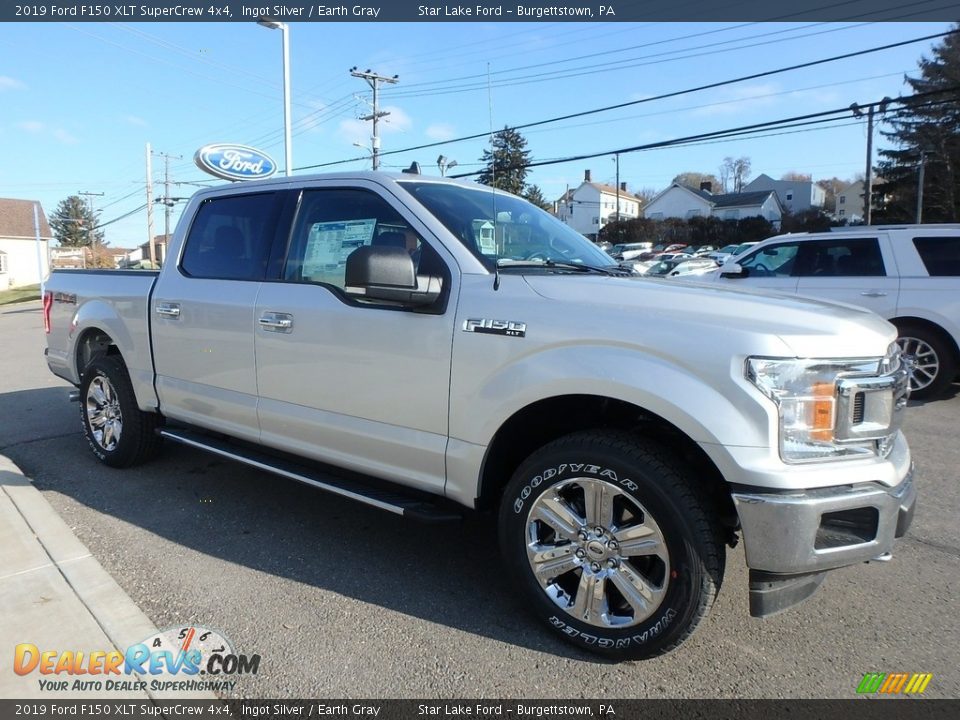 Front 3/4 View of 2019 Ford F150 XLT SuperCrew 4x4 Photo #3