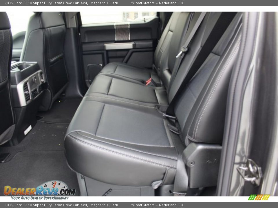 2019 Ford F250 Super Duty Lariat Crew Cab 4x4 Magnetic / Black Photo #19