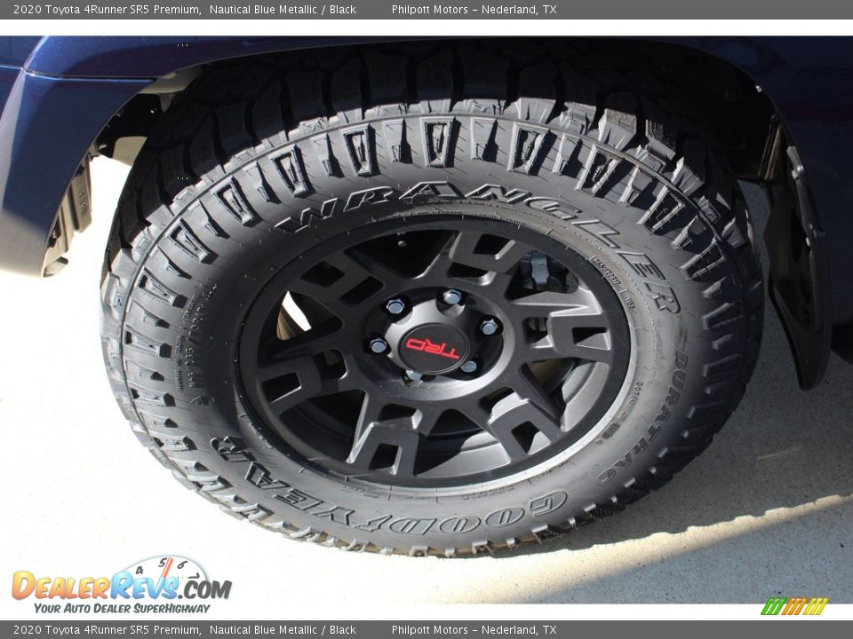 2020 Toyota 4Runner SR5 Premium Nautical Blue Metallic / Black Photo #5