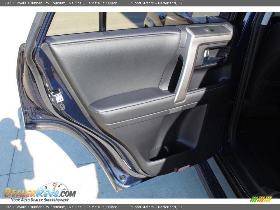 2020 Toyota 4Runner SR5 Premium Nautical Blue Metallic / Black Photo #20