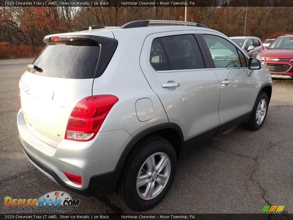 2020 Chevrolet Trax LT AWD Silver Ice Metallic / Jet Black Photo #5