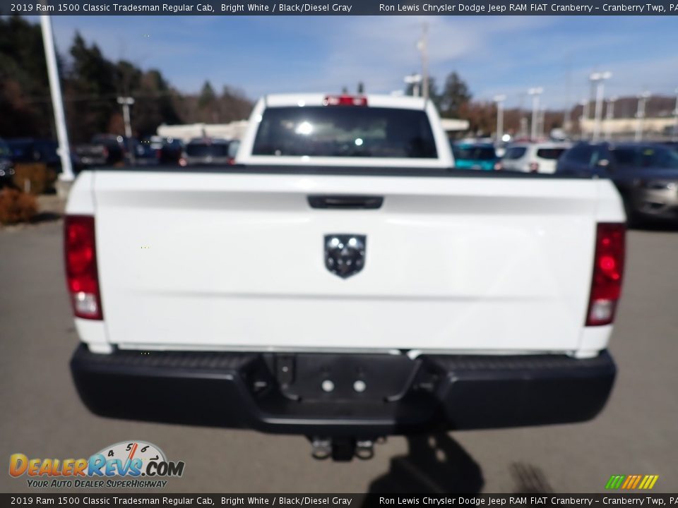 2019 Ram 1500 Classic Tradesman Regular Cab Bright White / Black/Diesel Gray Photo #4