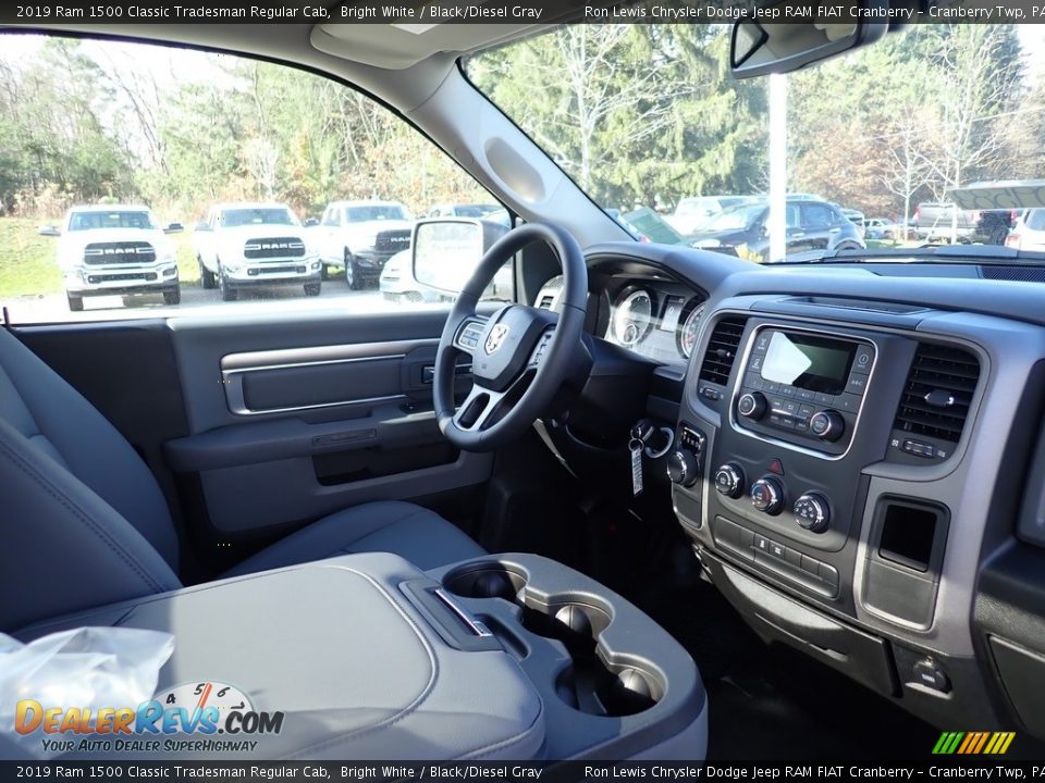 2019 Ram 1500 Classic Tradesman Regular Cab Bright White / Black/Diesel Gray Photo #11