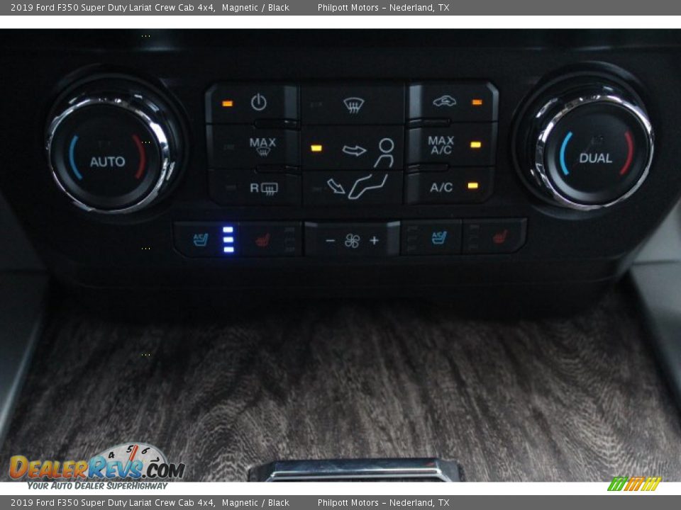 2019 Ford F350 Super Duty Lariat Crew Cab 4x4 Magnetic / Black Photo #15