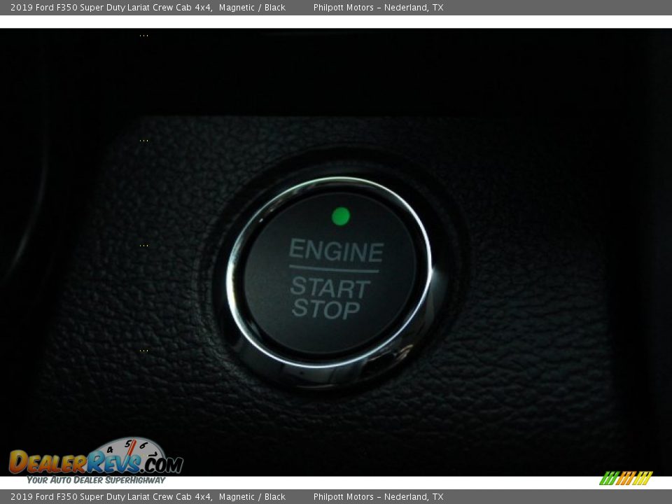 2019 Ford F350 Super Duty Lariat Crew Cab 4x4 Magnetic / Black Photo #16