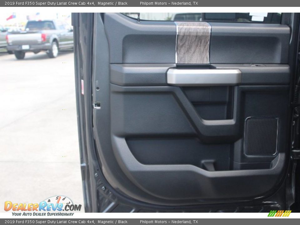 2019 Ford F350 Super Duty Lariat Crew Cab 4x4 Magnetic / Black Photo #20