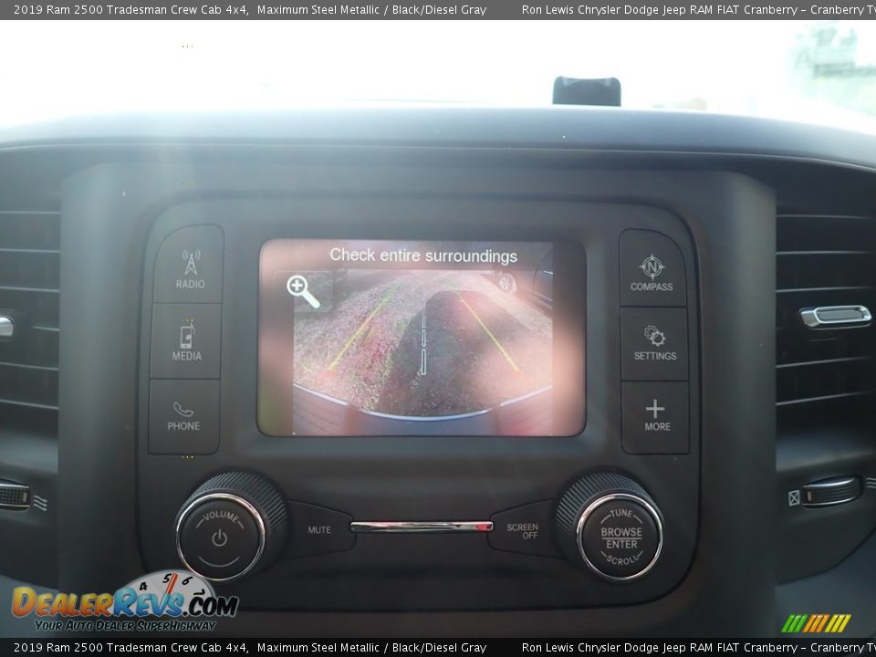 2019 Ram 2500 Tradesman Crew Cab 4x4 Maximum Steel Metallic / Black/Diesel Gray Photo #17