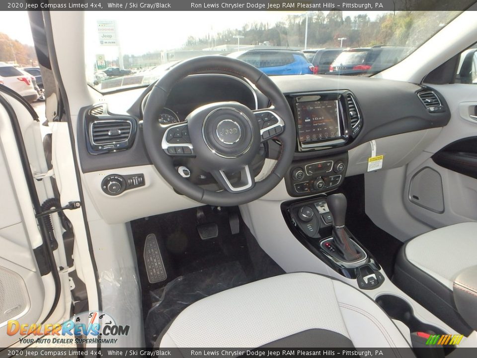 Dashboard of 2020 Jeep Compass Limted 4x4 Photo #13