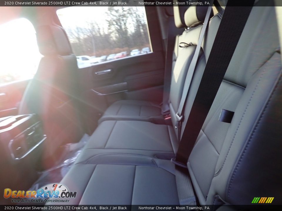 2020 Chevrolet Silverado 2500HD LTZ Crew Cab 4x4 Black / Jet Black Photo #12