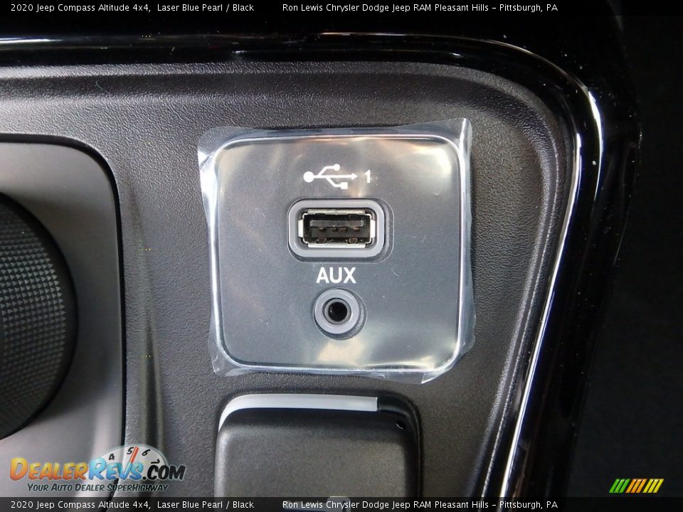 2020 Jeep Compass Altitude 4x4 Laser Blue Pearl / Black Photo #19