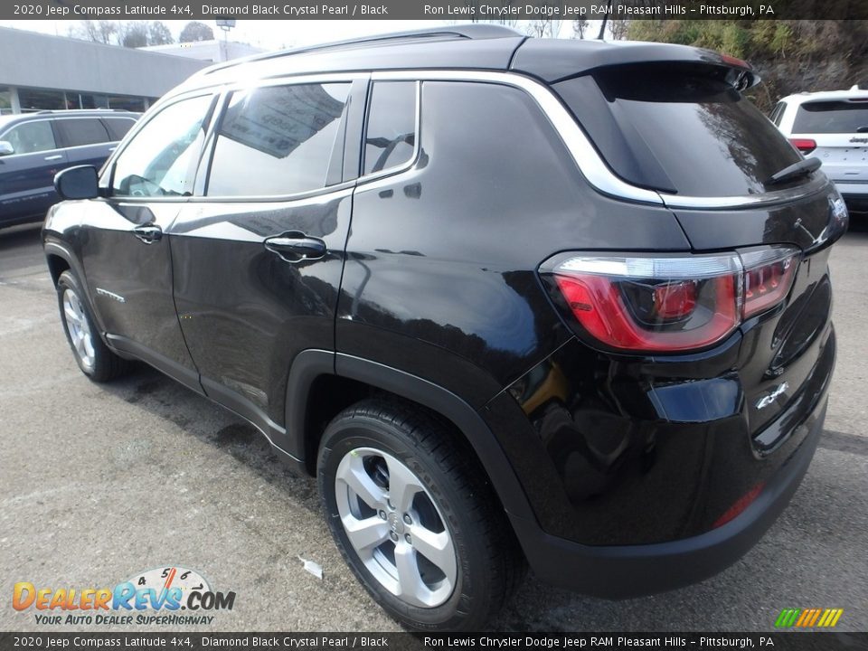 2020 Jeep Compass Latitude 4x4 Diamond Black Crystal Pearl / Black Photo #3