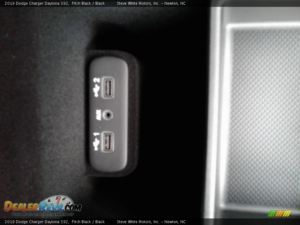 2019 Dodge Charger Daytona 392 Pitch Black / Black Photo #31