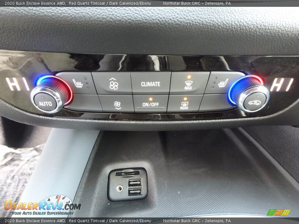 Controls of 2020 Buick Enclave Essence AWD Photo #19