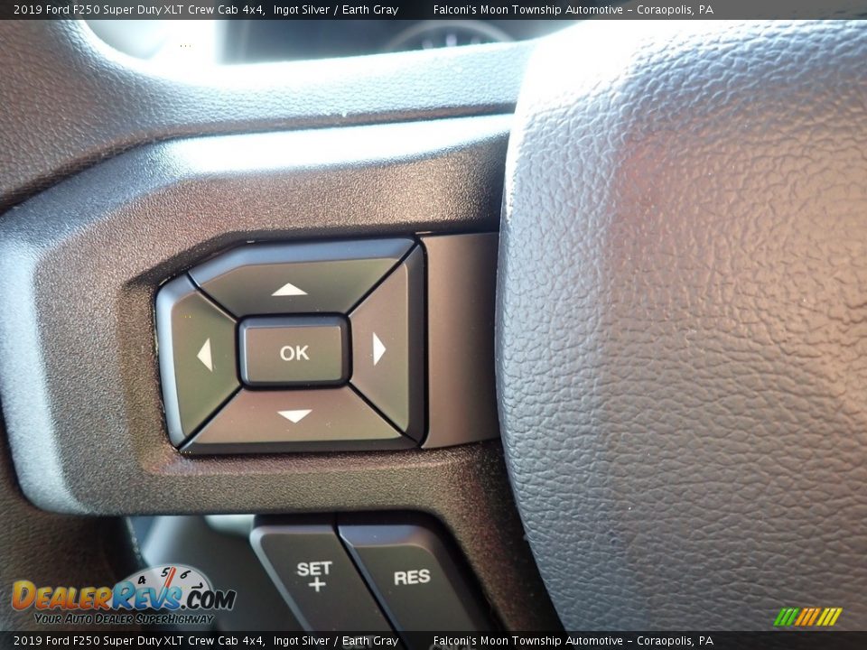 2019 Ford F250 Super Duty XLT Crew Cab 4x4 Ingot Silver / Earth Gray Photo #15