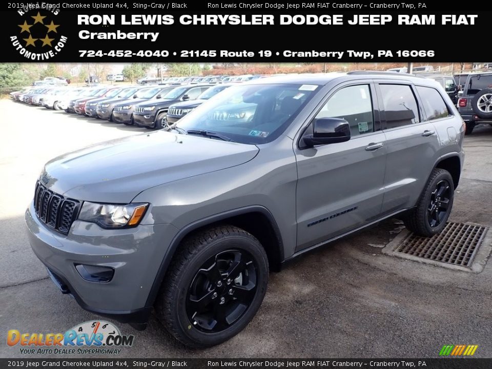 2019 Jeep Grand Cherokee Upland 4x4 Sting-Gray / Black Photo #1