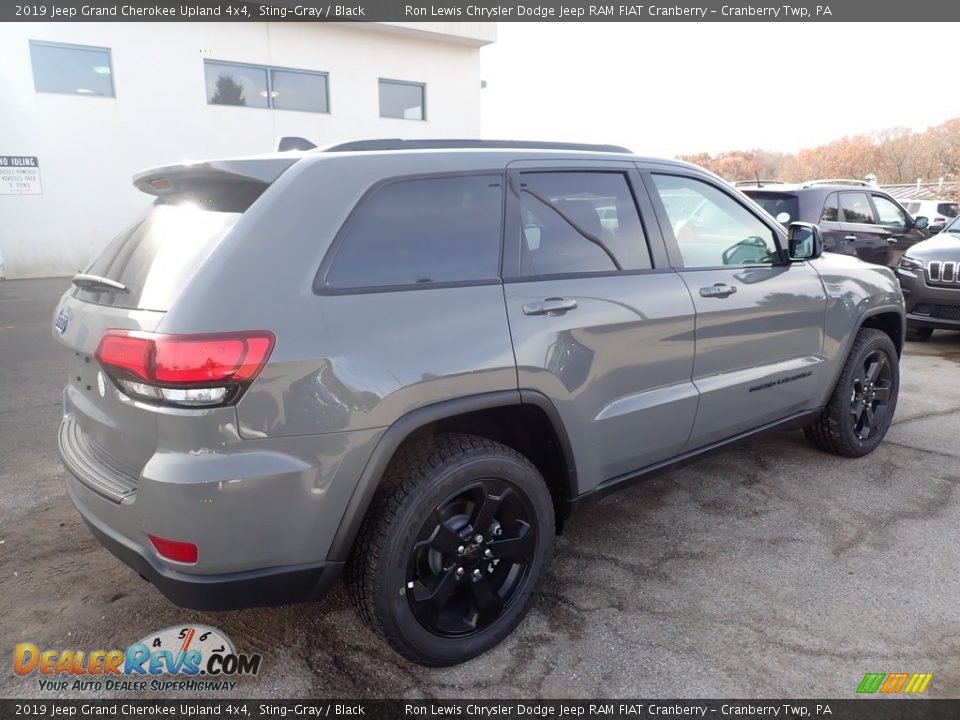 2019 Jeep Grand Cherokee Upland 4x4 Sting-Gray / Black Photo #5