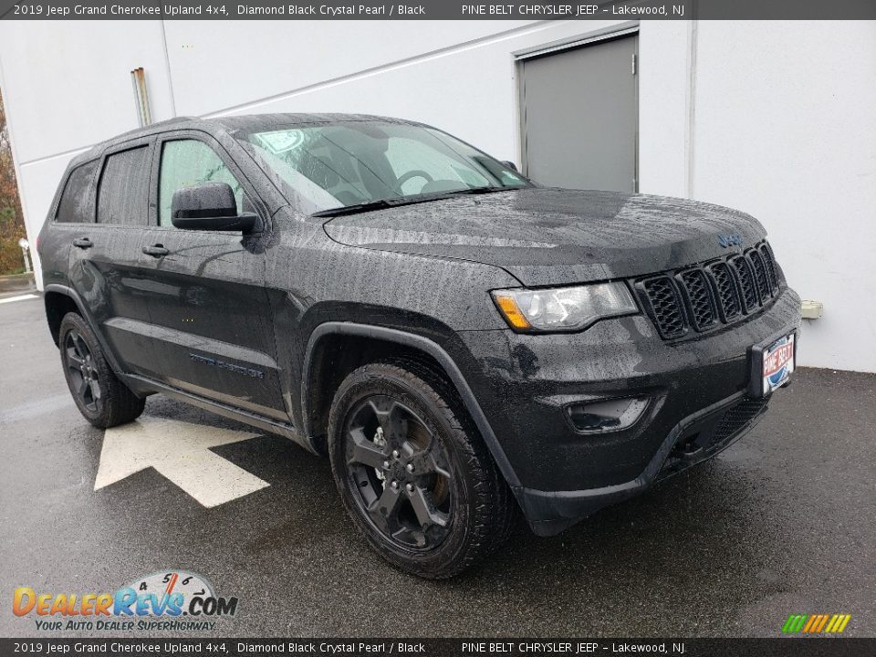 2019 Jeep Grand Cherokee Upland 4x4 Diamond Black Crystal Pearl / Black Photo #1