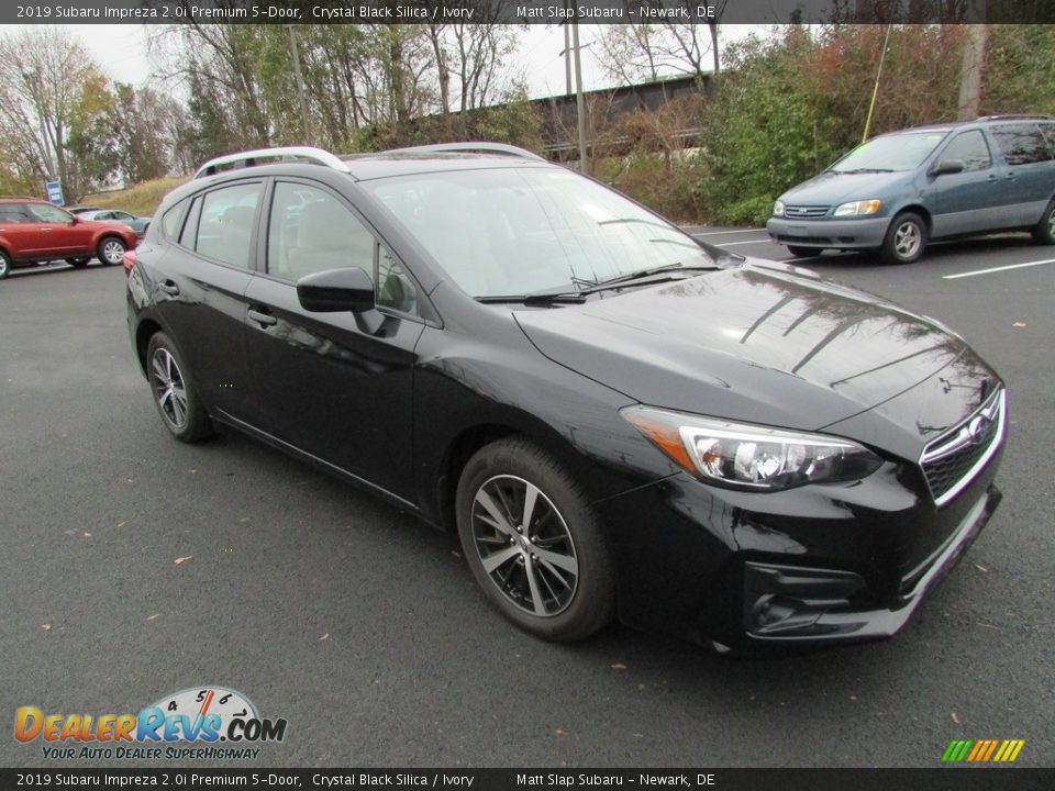 2019 Subaru Impreza 2.0i Premium 5-Door Crystal Black Silica / Ivory Photo #4