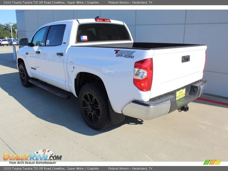 2020 Toyota Tundra TSS Off Road CrewMax Super White / Graphite Photo #6