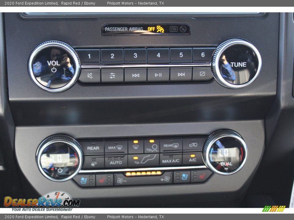 Controls of 2020 Ford Expedition Limited Photo #17