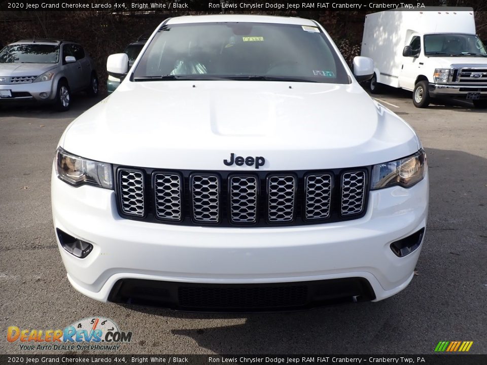2020 Jeep Grand Cherokee Laredo 4x4 Bright White / Black Photo #8