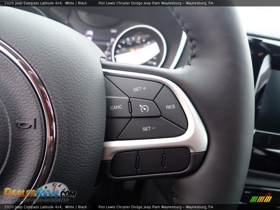 2020 Jeep Compass Latitude 4x4 White / Black Photo #14