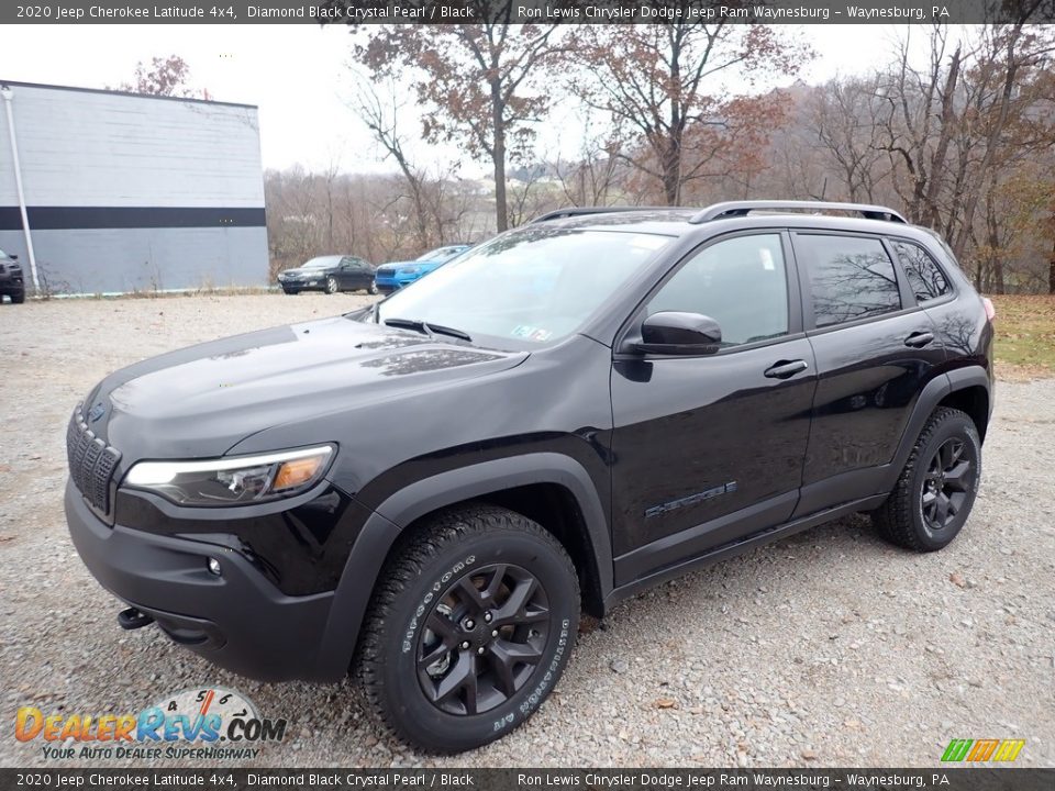 Front 3/4 View of 2020 Jeep Cherokee Latitude 4x4 Photo #1