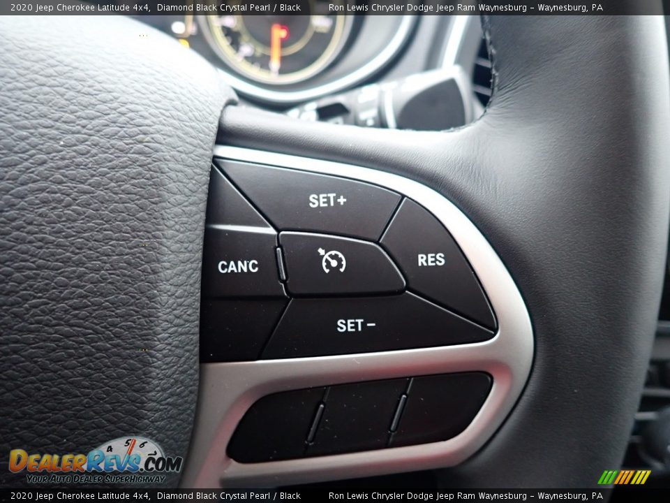 2020 Jeep Cherokee Latitude 4x4 Diamond Black Crystal Pearl / Black Photo #19