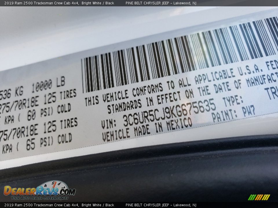 2019 Ram 2500 Tradesman Crew Cab 4x4 Bright White / Black Photo #9
