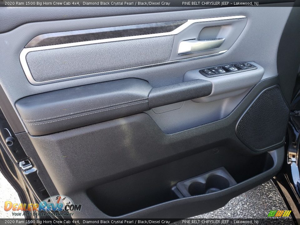 2020 Ram 1500 Big Horn Crew Cab 4x4 Diamond Black Crystal Pearl / Black/Diesel Gray Photo #8