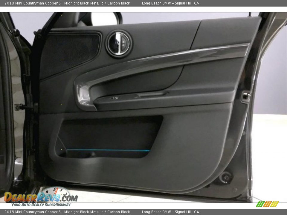 Door Panel of 2018 Mini Countryman Cooper S Photo #26