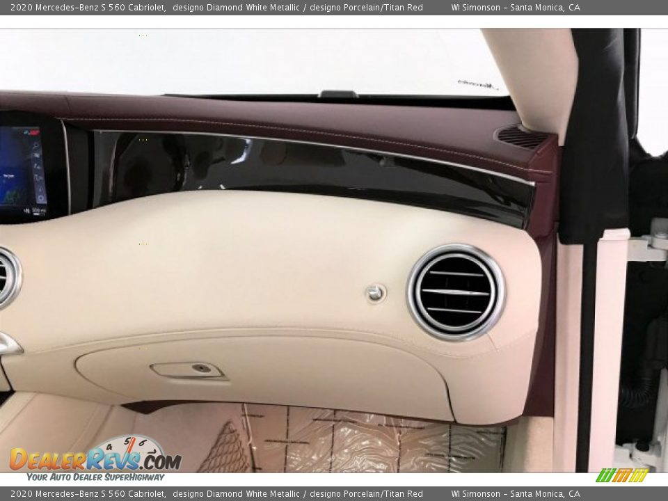 Dashboard of 2020 Mercedes-Benz S 560 Cabriolet Photo #28