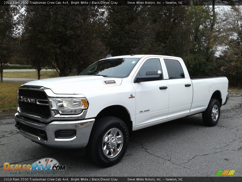 2019 Ram 3500 Tradesman Crew Cab 4x4 Bright White / Black/Diesel Gray Photo #2