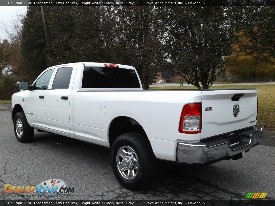 2019 Ram 3500 Tradesman Crew Cab 4x4 Bright White / Black/Diesel Gray Photo #8