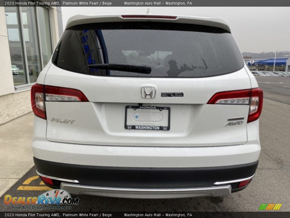 2020 Honda Pilot Touring AWD Platinum White Pearl / Beige Photo #6