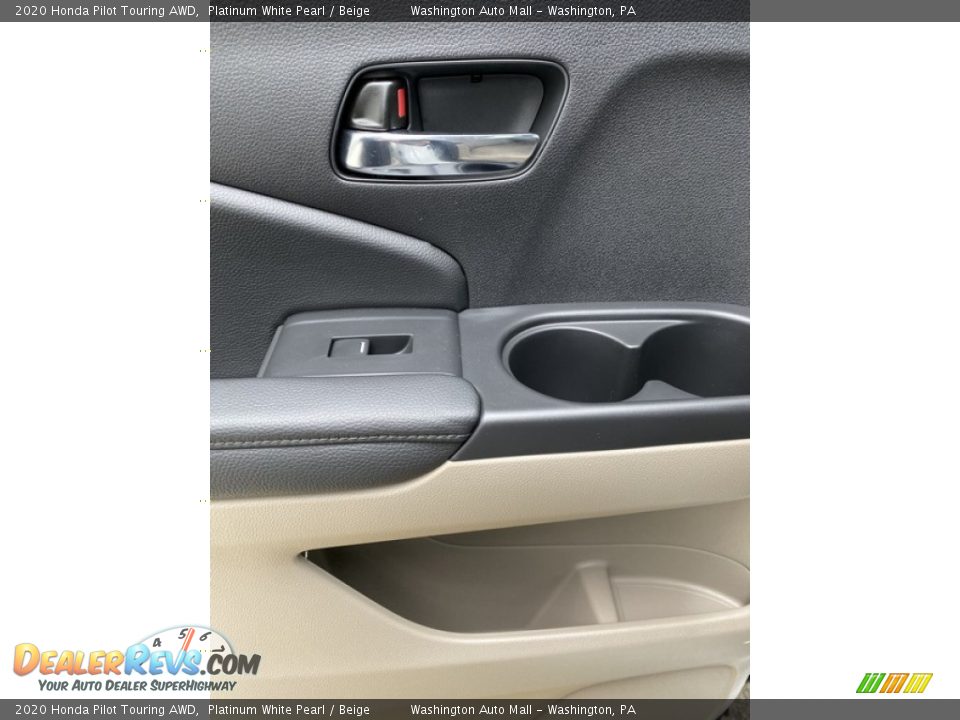 2020 Honda Pilot Touring AWD Platinum White Pearl / Beige Photo #17