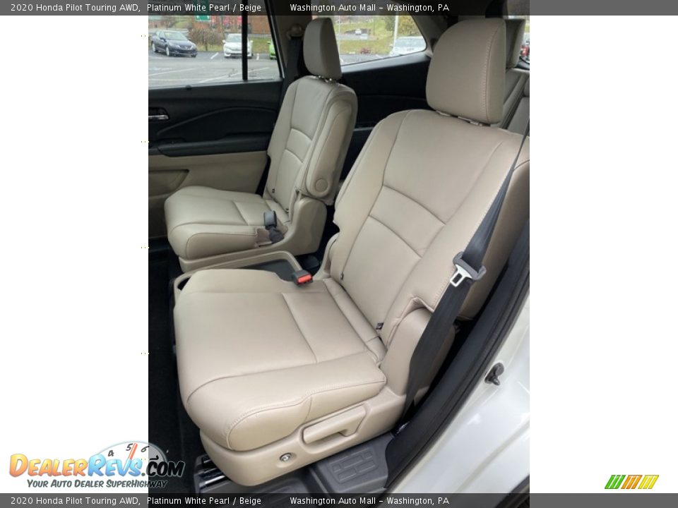 Rear Seat of 2020 Honda Pilot Touring AWD Photo #18