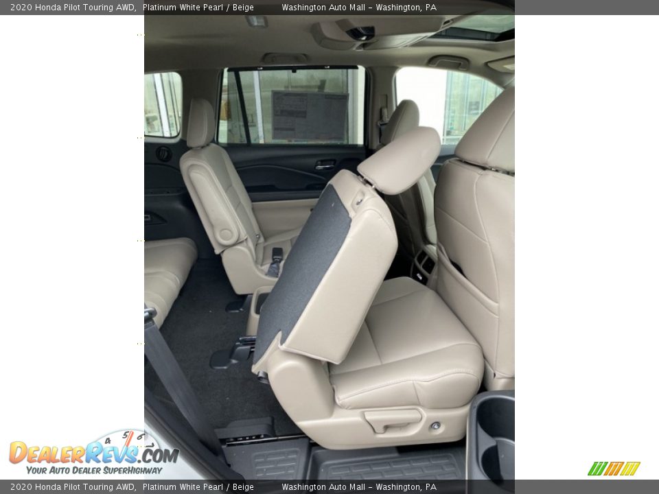 Rear Seat of 2020 Honda Pilot Touring AWD Photo #29